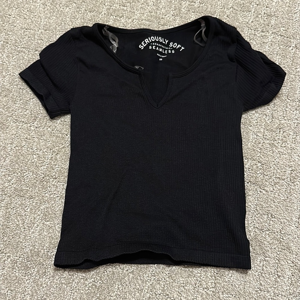 Aeropostale xs cropped shirt